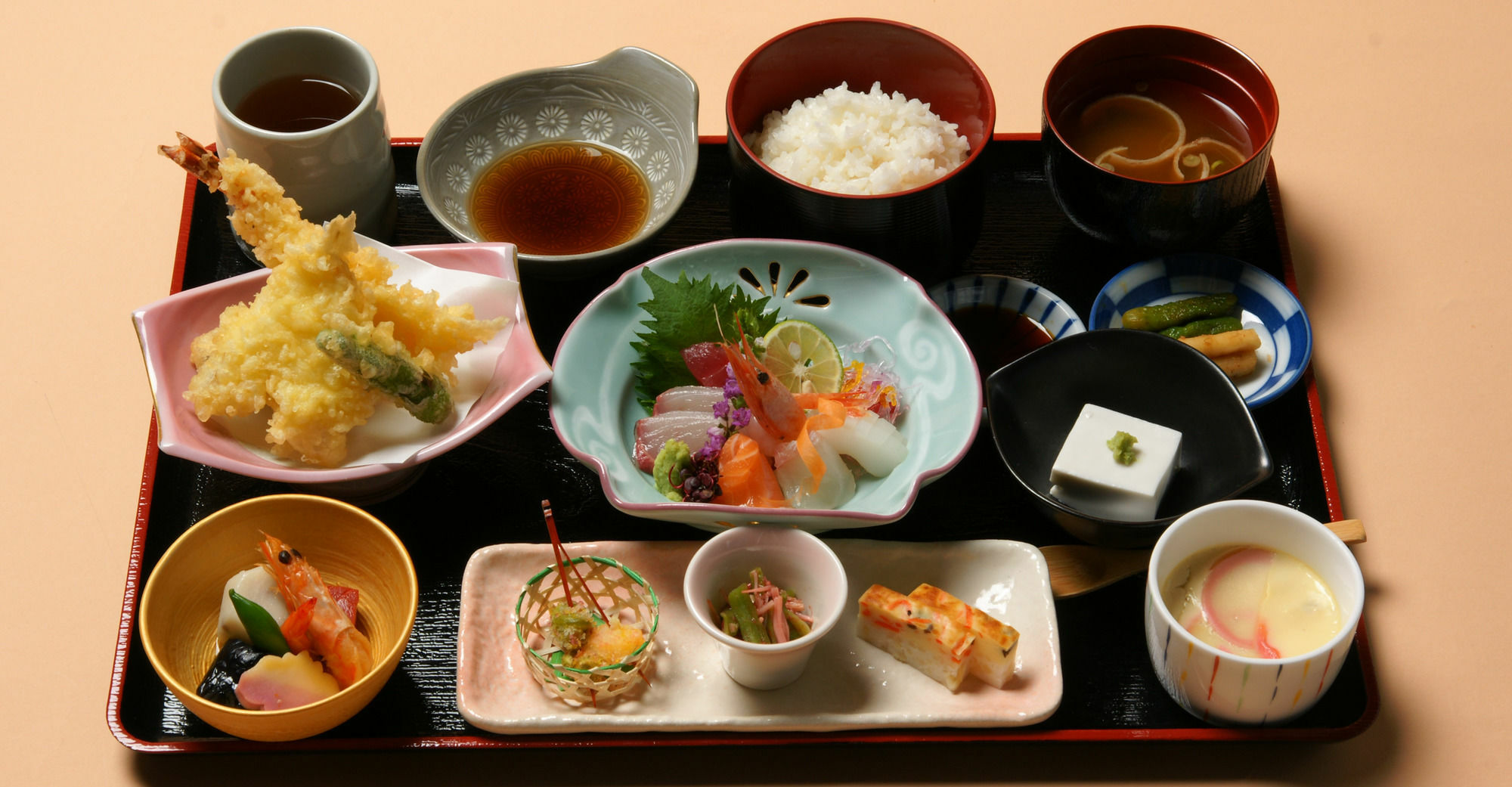 Katsuragi Onsen Happuu No Yu Hotel Exterior foto